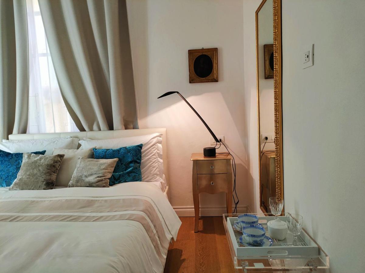 Piazza San Rocco Suite Art Verbania Exterior photo